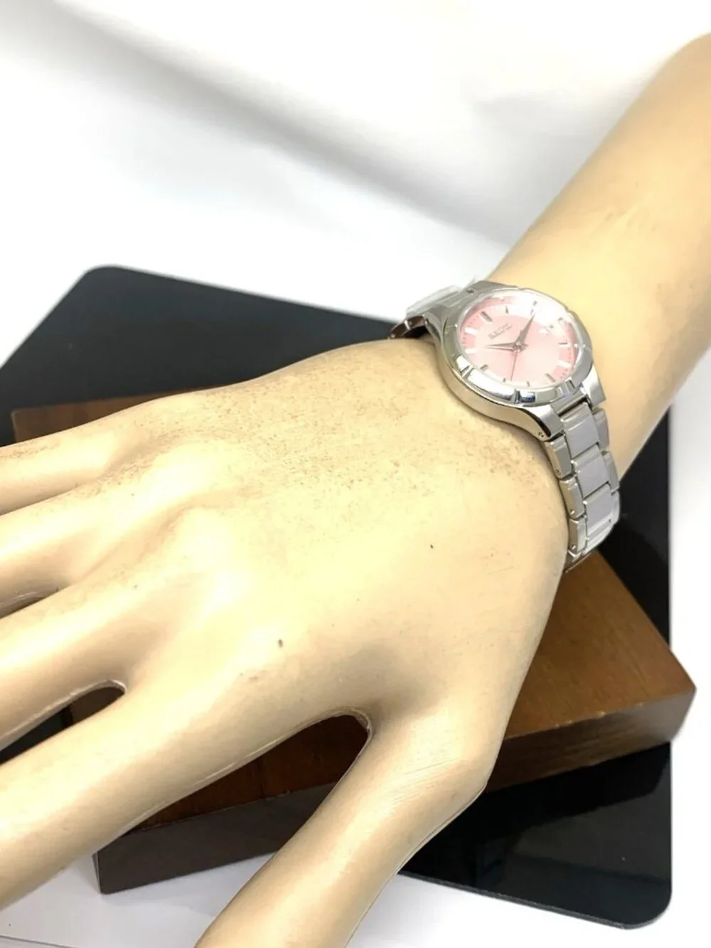 Seiko Women's Watch SUR413 Essentials Quartz Pink Dial Stainless Steel 27mm